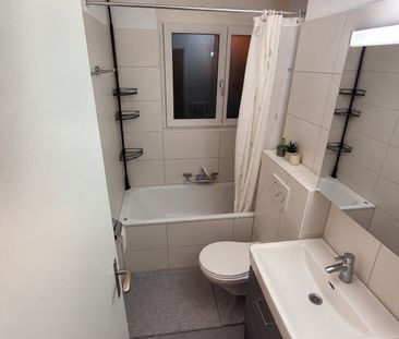 Rent a 3 rooms apartment in Hinwil - Photo 4
