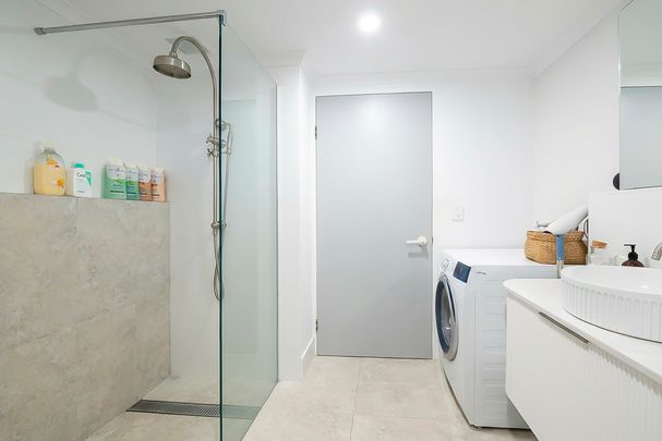 40/20-24 Barbet Place, Burleigh Waters QLD 4220 - Apartment For Rent | Domain - Photo 1