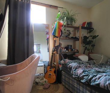 5 bedroom terraced house to rent - Photo 4