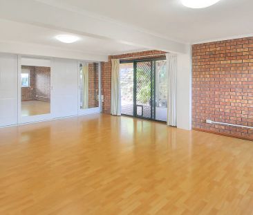 CAVENDISH RD CATCHMENT - POOL - ENTERTAINERS DELIGHT - Photo 1