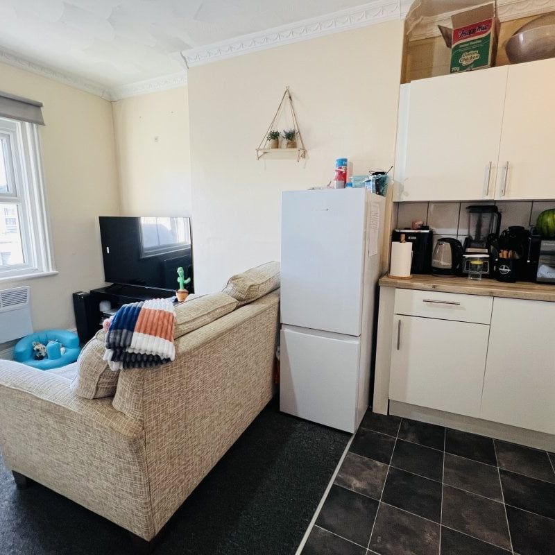 Pevensey Road, EASTBOURNE - Photo 1