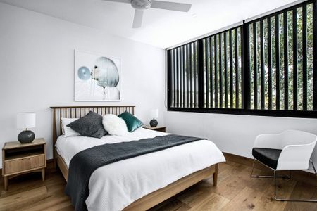 Unfurnished Two Bedroom Apartment with Parking - Photo 2