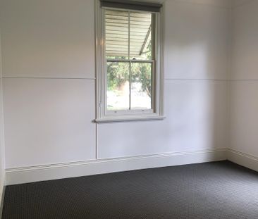 ONE BEDROOM FLAT - Photo 3