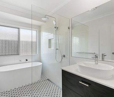 Luxury Living in Highfields - Photo 5