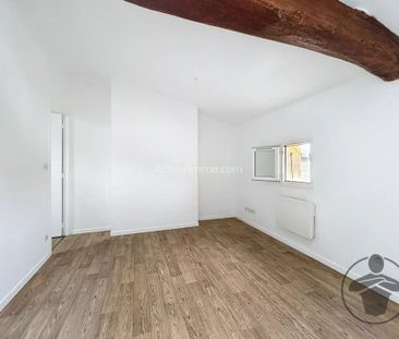 Location Appartement 2 pièces 28 m2 à Saint-Médard-de-Guizières - Photo 2