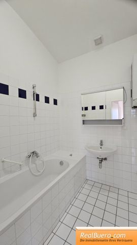 DACHGESCHOSSWOHNUNG IN DER FERNKORNGASSE - Photo 2