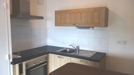 Location Appartement 2 pièces 40m² - Photo 4