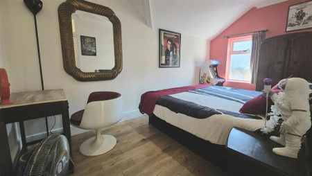 4 bedroom apartment to rent - Photo 4