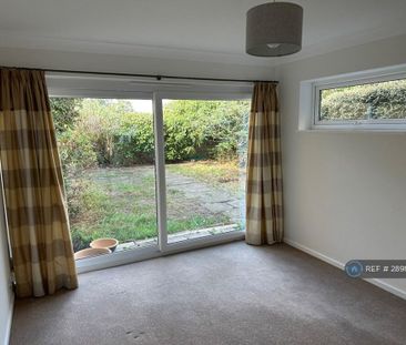 3 bedroom terraced house to rent - Photo 1