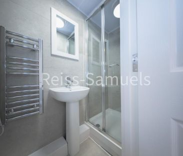 6 bedroom townhouse to rent - Photo 3