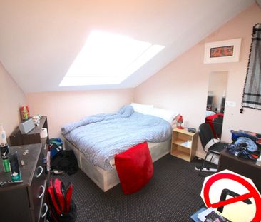 5 Bed - 23 Kelso Road, Leeds - LS2 9PR - Student - Photo 1