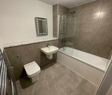 One Baltic Square, Liverpool City - Photo 5