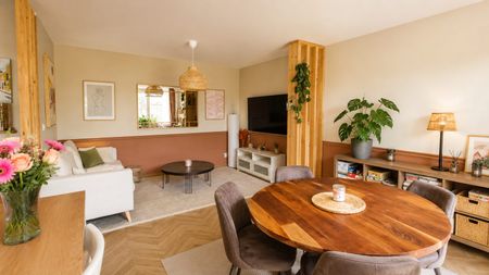 Location Appartement 2 pièces 49m² ST CYR SUR LOIRE 37540 - Photo 5