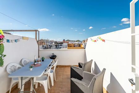 Calle Sancti Espíritu, Málaga, Andalusia 29006 - Photo 2