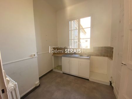 Location Appartement 3 pièces 73m² - Photo 3