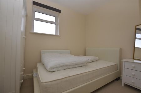 Northborough Road, London, SW16 - Photo 2