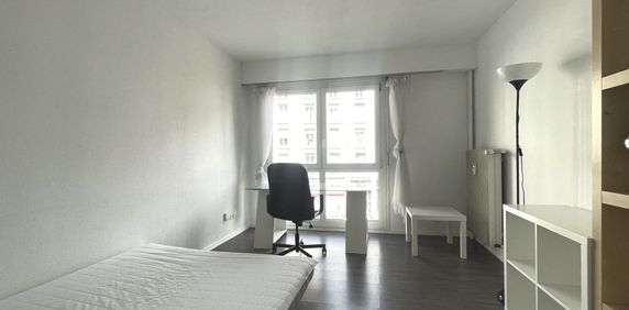 Un lumineux studio – Bourse / rue Paul Reiss - Photo 2
