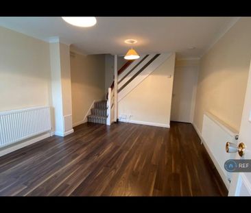 2 bedroom end of terrace house to rent - Photo 1
