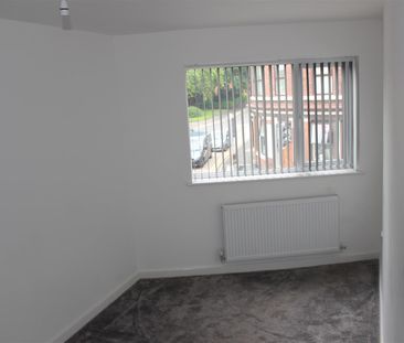 2 Bedroom Flat for Rent - Photo 2