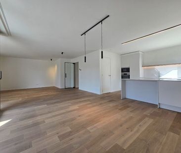 Appartement te huur in Assebroek voor € 1.290 met 2 slaapkamers - Photo 1