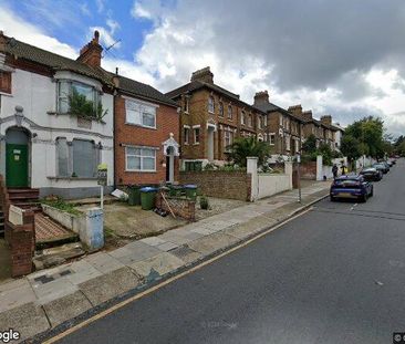 1 Bed Flat, Charlton, SE7 - Photo 1
