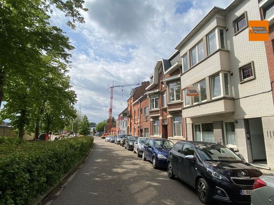 Aangenaam en gezellig appartement met 2 slaapkamers nabij het centrum van Tienen. - Photo 1