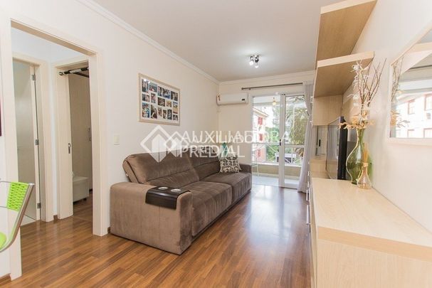 Apartamento com 1 quarto e 54m² para alugar em Menino Deus, Porto Alegre. - Foto 1