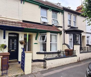 3 bedroom terraced house to rent - Photo 4