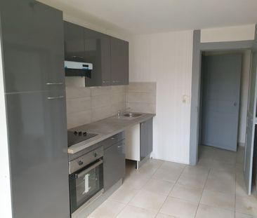 Location Appartement 2 pièces 55m² - Photo 3