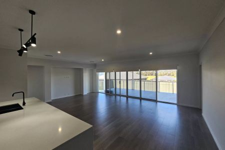 Executive Lifestyle - Photo 4