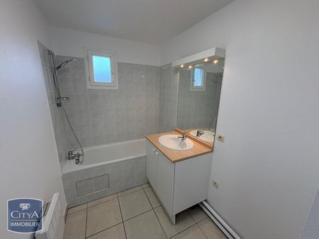 Location Appartement 3 pièces 57m² ANGOULEME 16000 - Photo 5