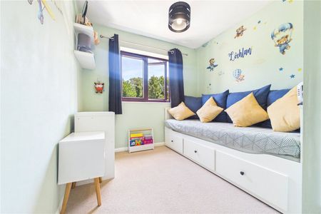 College Piece, Mortimer, Reading, Berkshire, RG7 - Photo 5