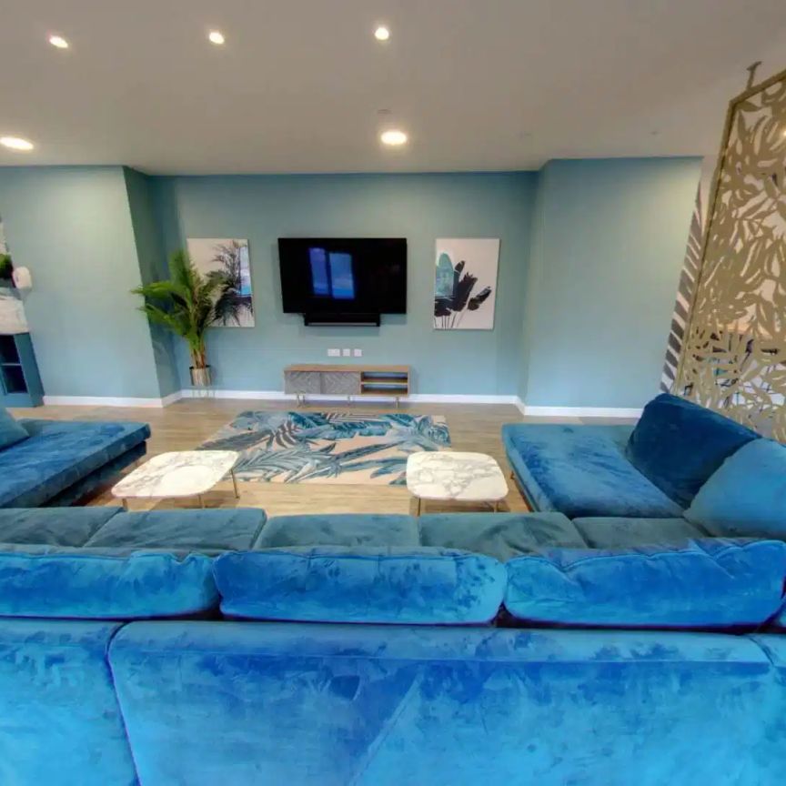 Standard Ensuite - Photo 1