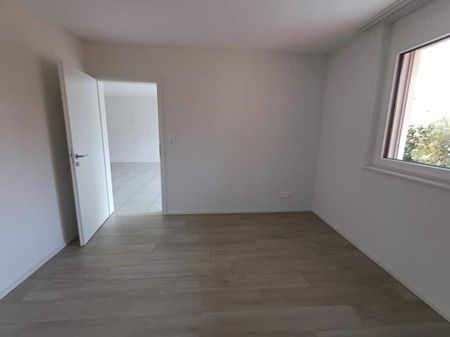 Appartement neuf de 3.5 pièces avec balcon - Photo 3