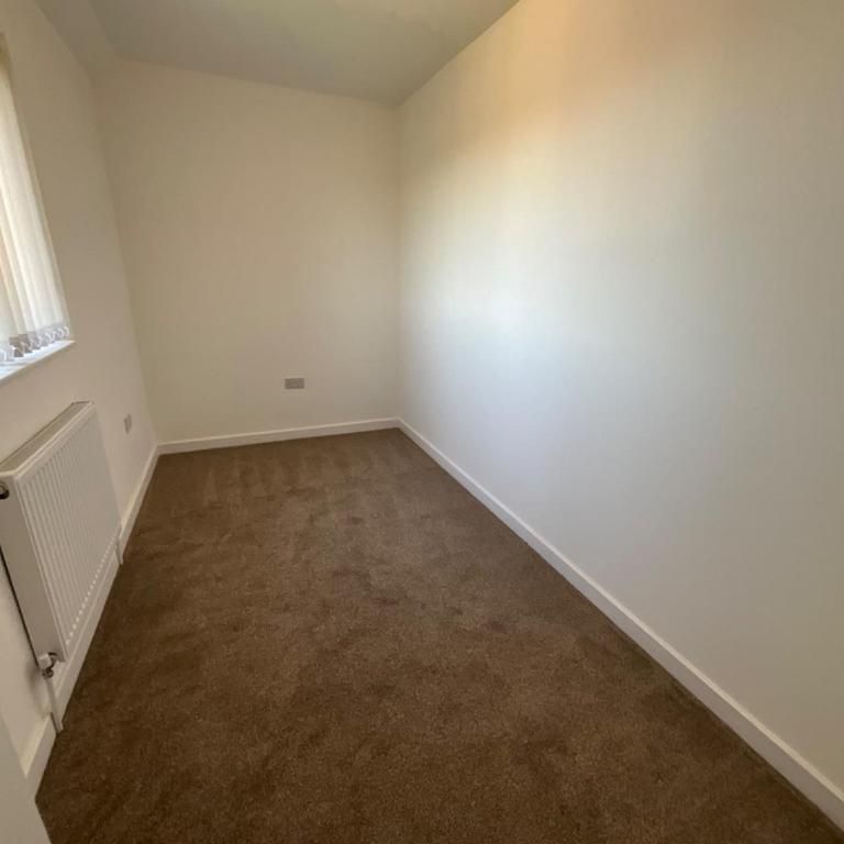 3 bedroom house to rent - Photo 1