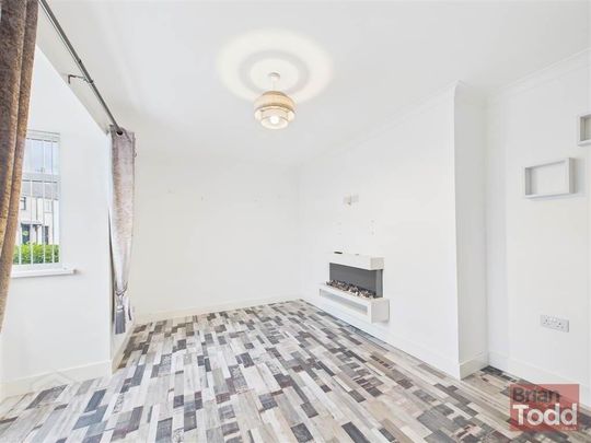 Sallagh Park South, Larne, BT40 1NR - Photo 1