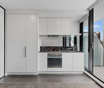 711/52 Park Street, South Melbourne, Vic 3205 - Photo 2
