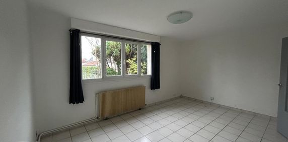 Location Appartement 2 pièces 42m² BIHOREL 76420 - Photo 2