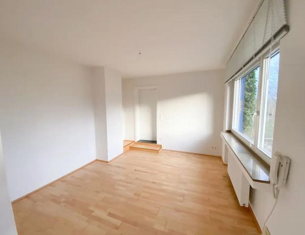 Poppelsdorf: Wohnung in ruhiger, aber zentraler Lage - Photo 1