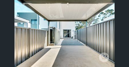 Trendy Town House - Photo 4