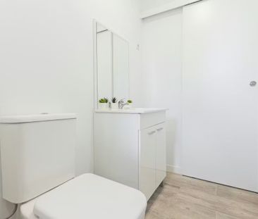 Paseo de Extremadura, Madrid, Community of Madrid 28011 - Photo 5