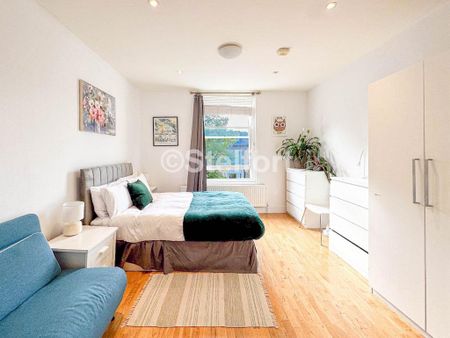 2 bedroom flat to rent - Photo 5