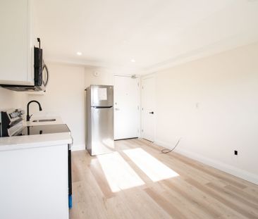 21 Seventh St, Welland - Bachelor Apartments - Photo 1