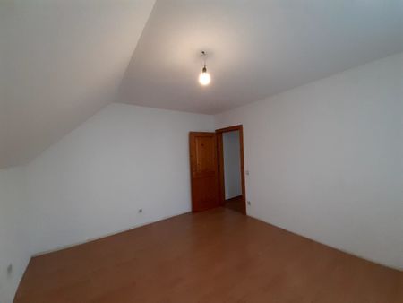 FAMILIENFREUNDLICHE BALKONWOHNUNG IN RAMINGDORF NÄHE BMW STEYR - Photo 2