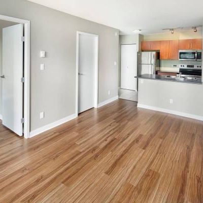 1/bd, Stainless-Steel Appliances, Modern Fitness Facility - Photo 1