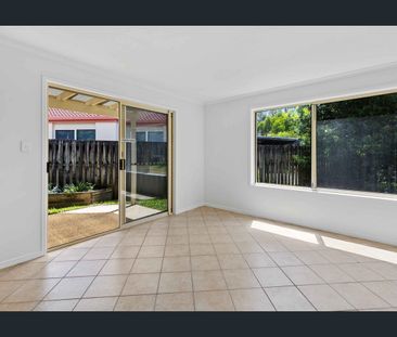 Freshly Renovated Family Home in a Quiet Burleigh Heads Cul-de-Sac - Photo 3