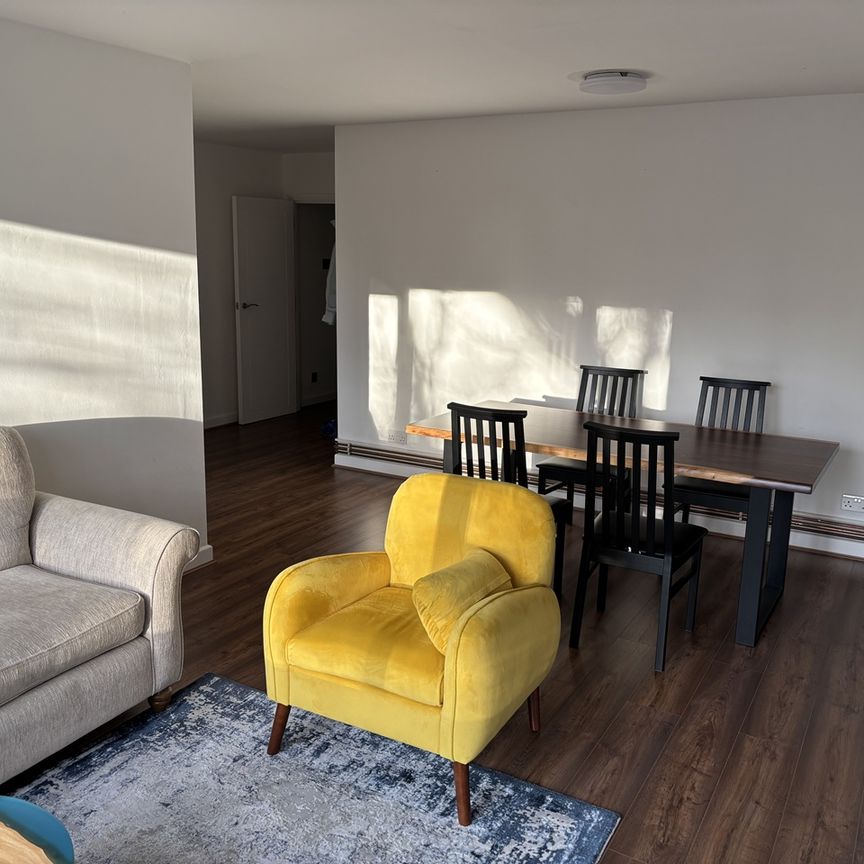 2 Bed Flat, Marbleford Court, N6 - Photo 1