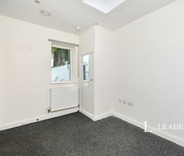 3 bedroom house to rent Princes Road, East Sussex, Brighton, BN2 - Photo 2