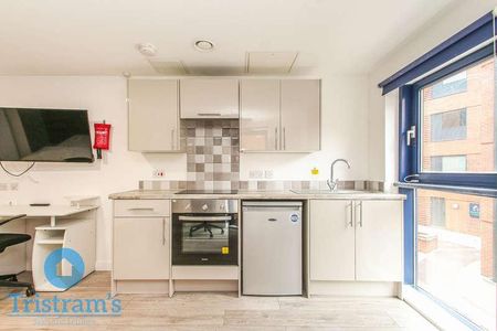 Large Professional Studio Bills Inclusive - City Centre, NG1 - Photo 5