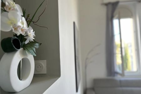 Deux pièces neuf en dernier étage immeuble bourgeois à CImiez - Photo 3